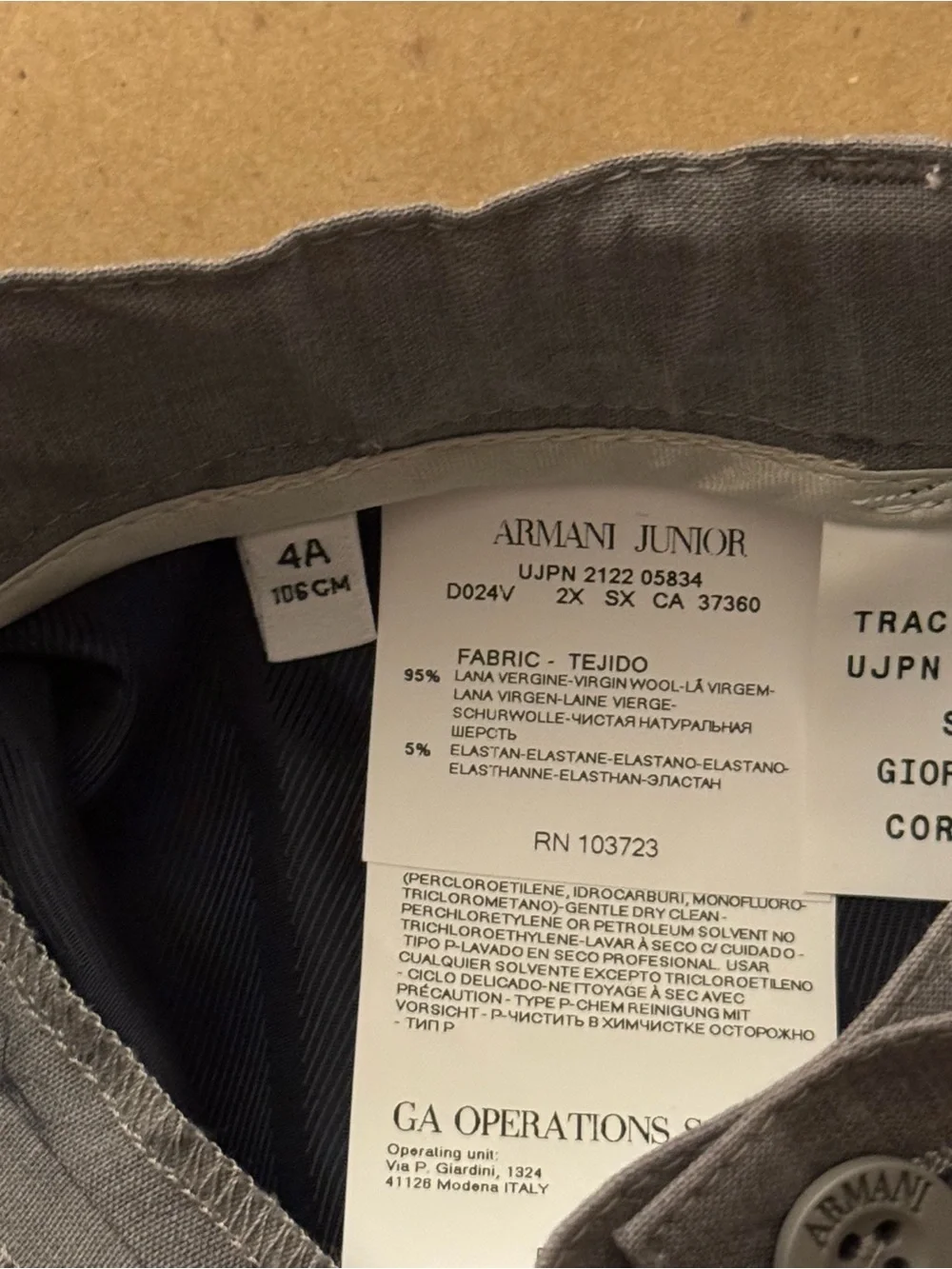 Armani Junior 2 Piece Grey Suit Size 4 Formal Graduation Wedding Virgin Wool